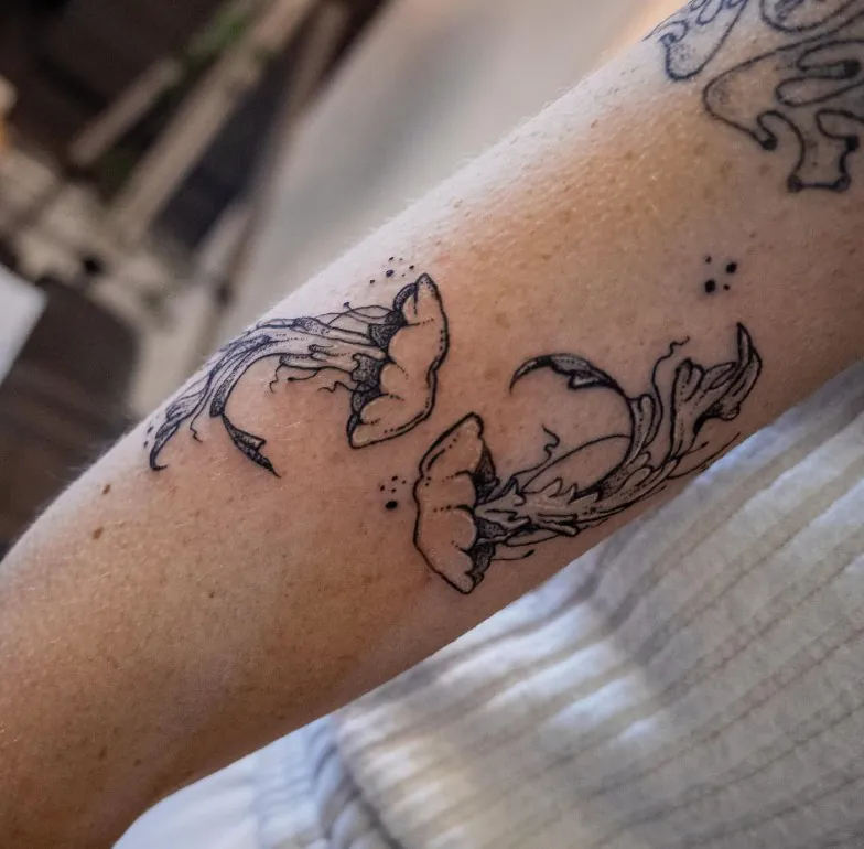 Tatouage blackwork dotwork Chambéry