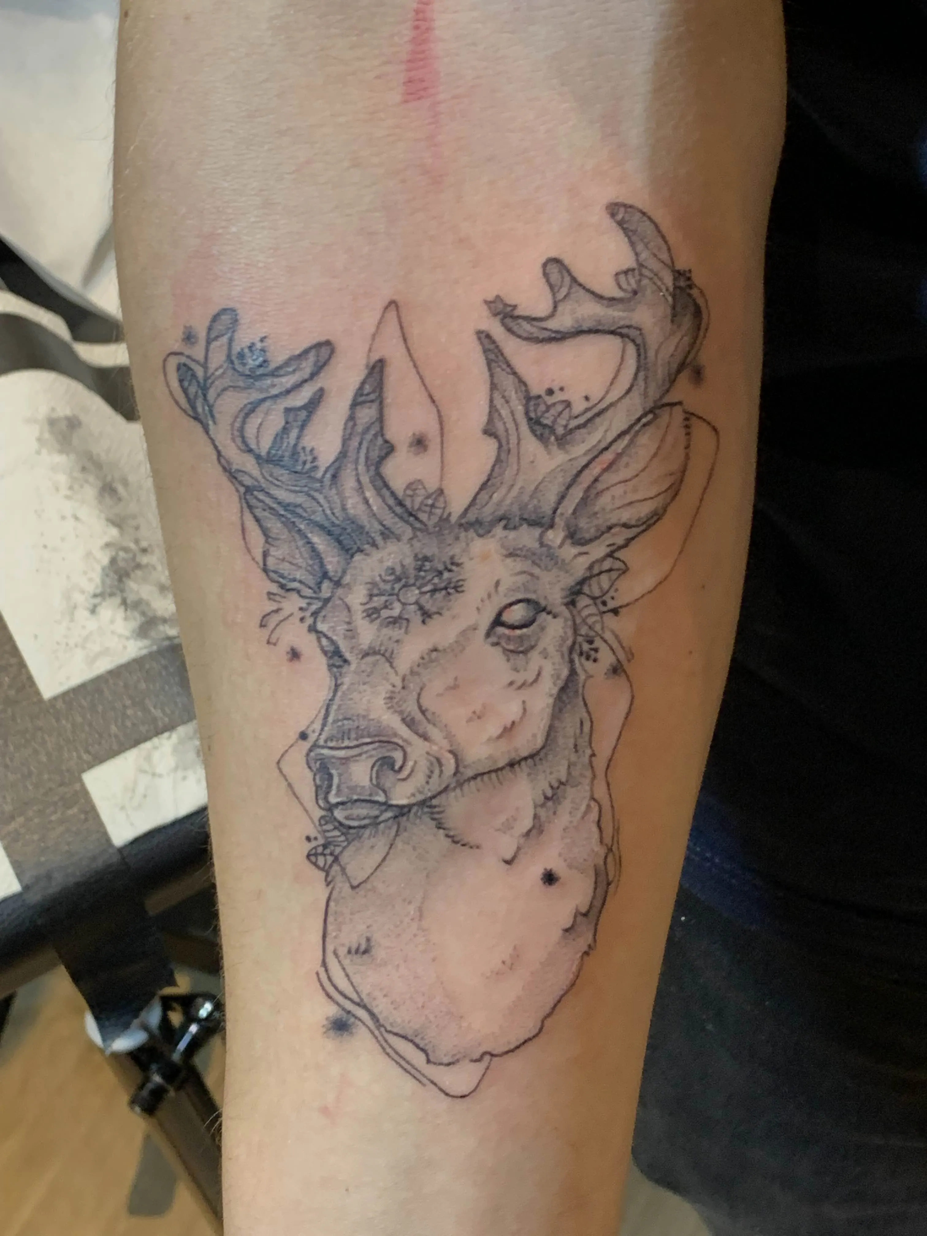 Tatouage blackwork tribal Chambéry